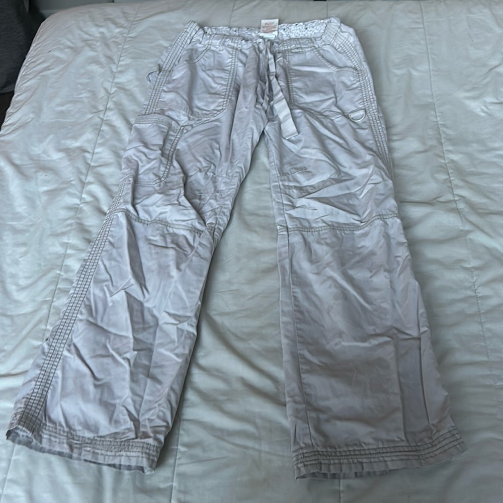 Low rise cargo jeans